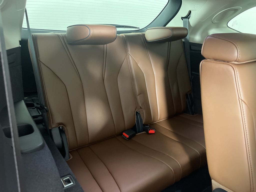 Thumbnail: 2026 Acura MDX - 9