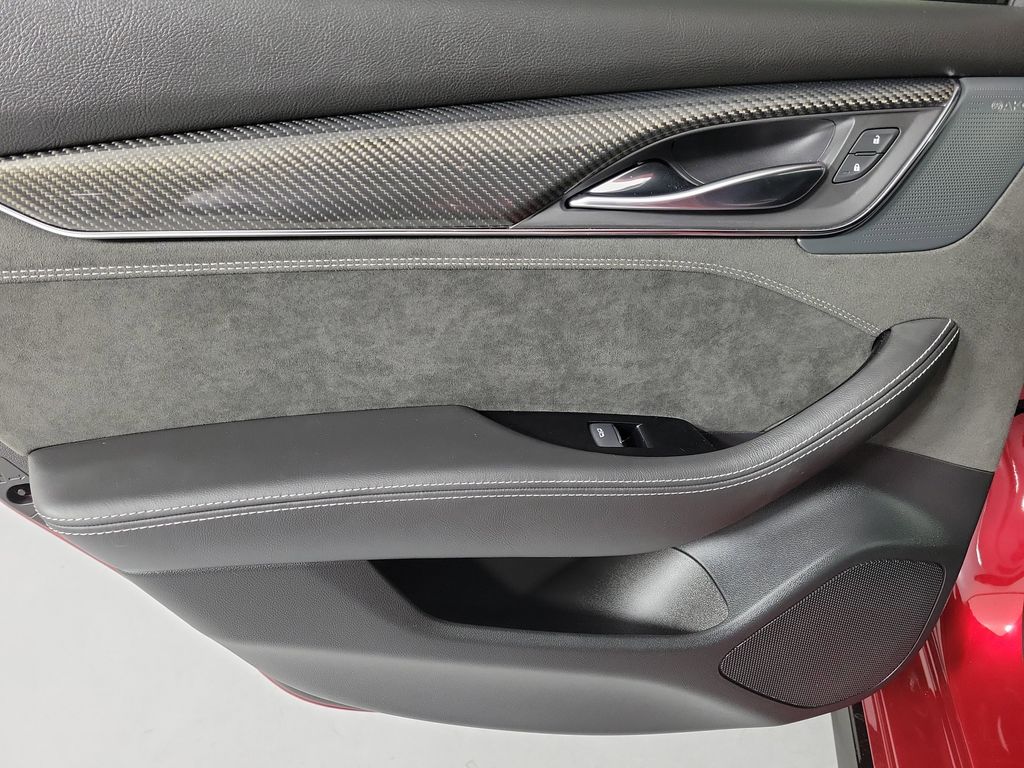 2023 Cadillac CT5 V-Series - 10