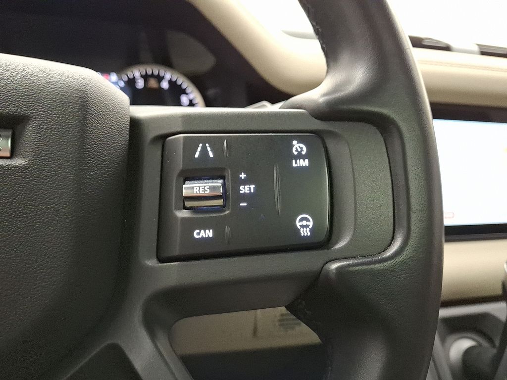 2023 Land Rover Defender 110 24