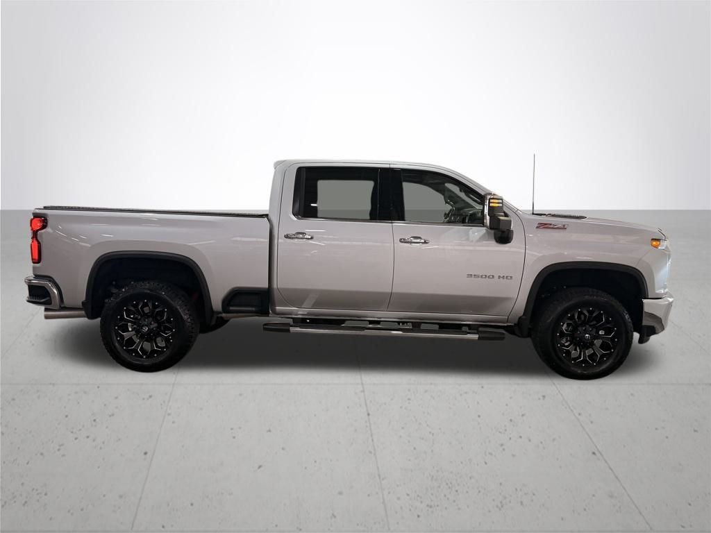 2022 Chevrolet Silverado 3500HD LTZ