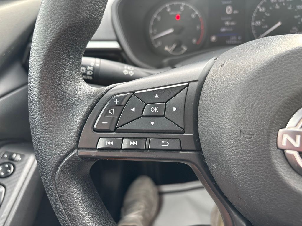 Used 2024 Nissan Altima Sedan