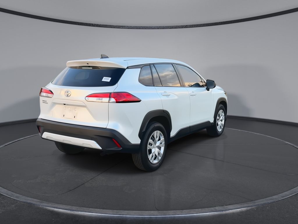 Thumbnail: 2023 Toyota Corolla Cross - 8