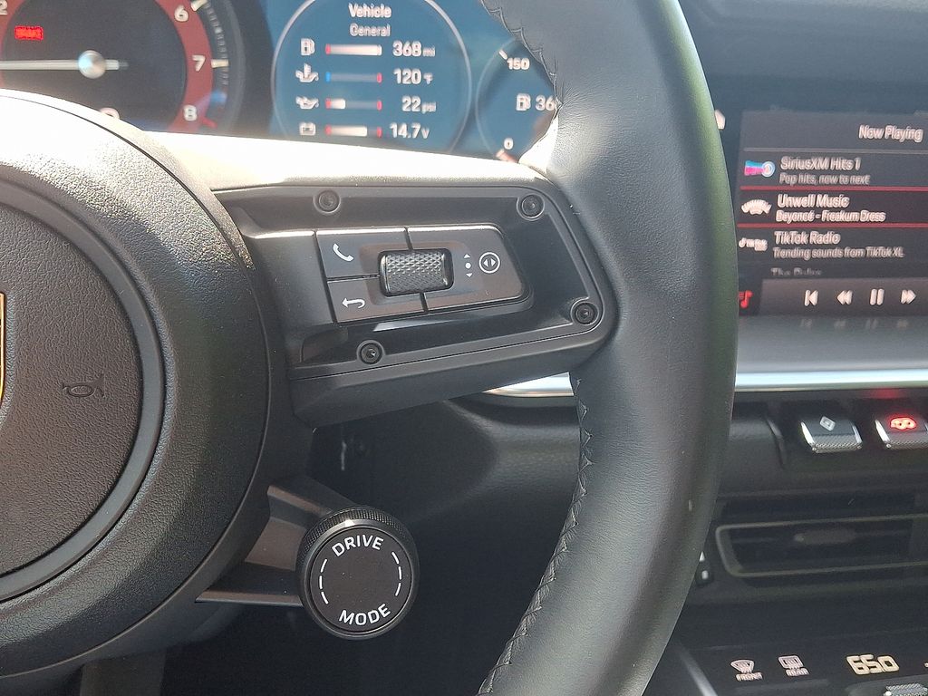 2022 Porsche 911 Carrera S 22
