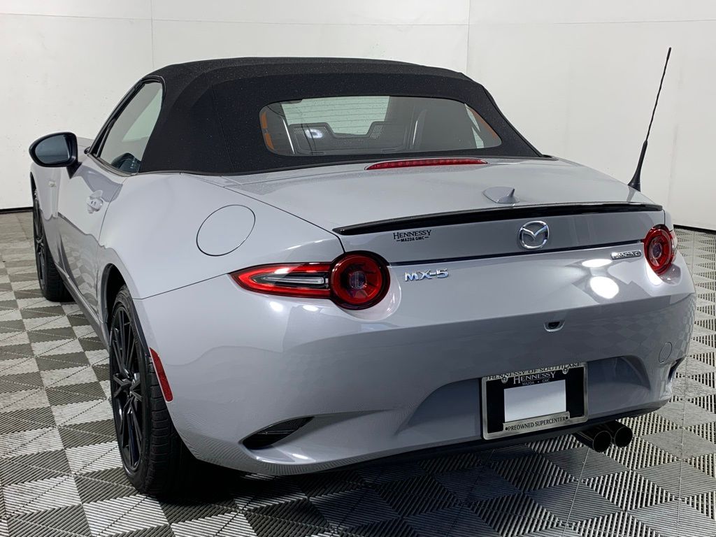 2025 Mazda MX-5 Miata Miata photo 4