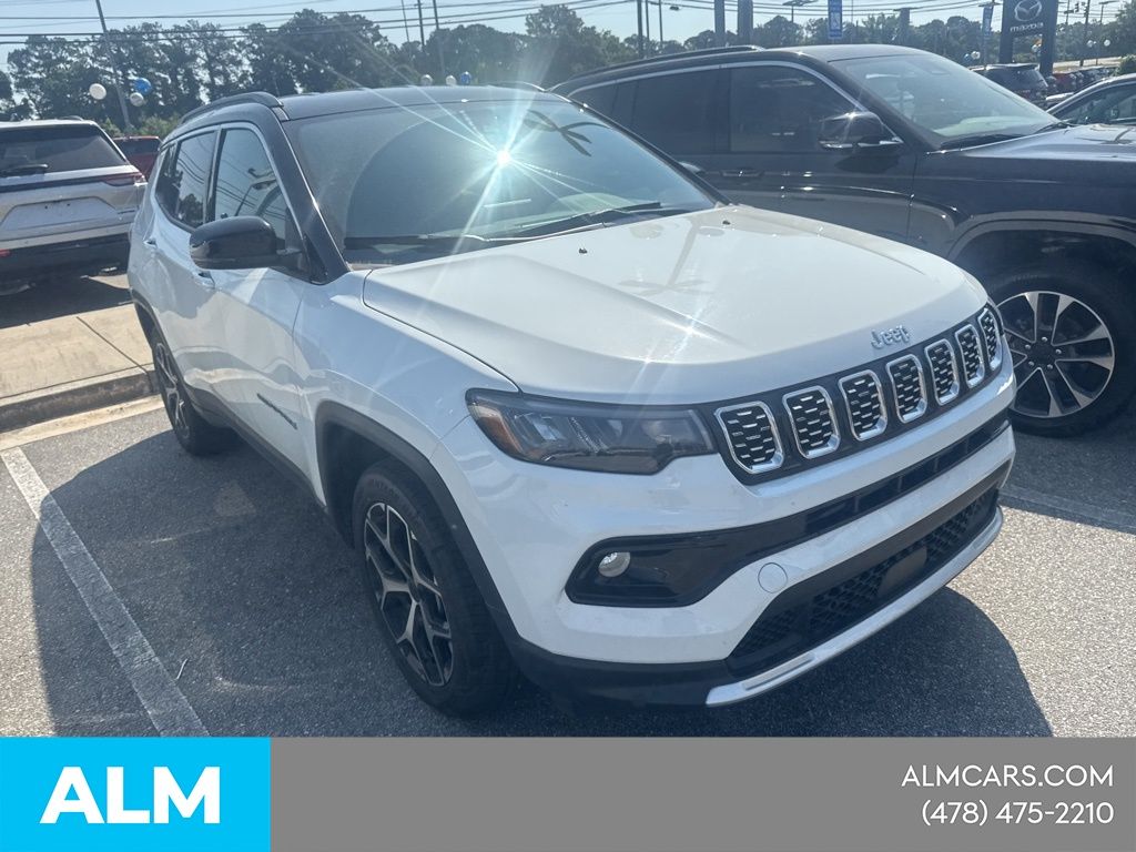 Used 2025 White Jeep Limited image 4