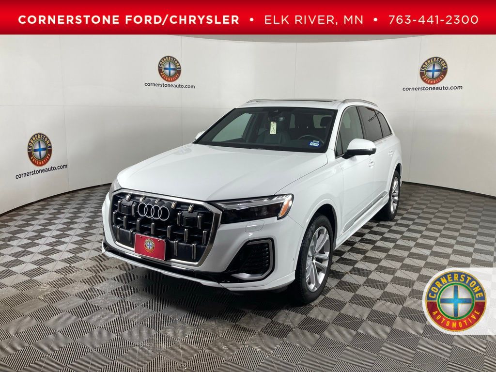 White 2025 Audi Q7 quattro Premium Plus 55 TFSI SUV / Crossover All-Wheel Drive 8-Speed Automatic