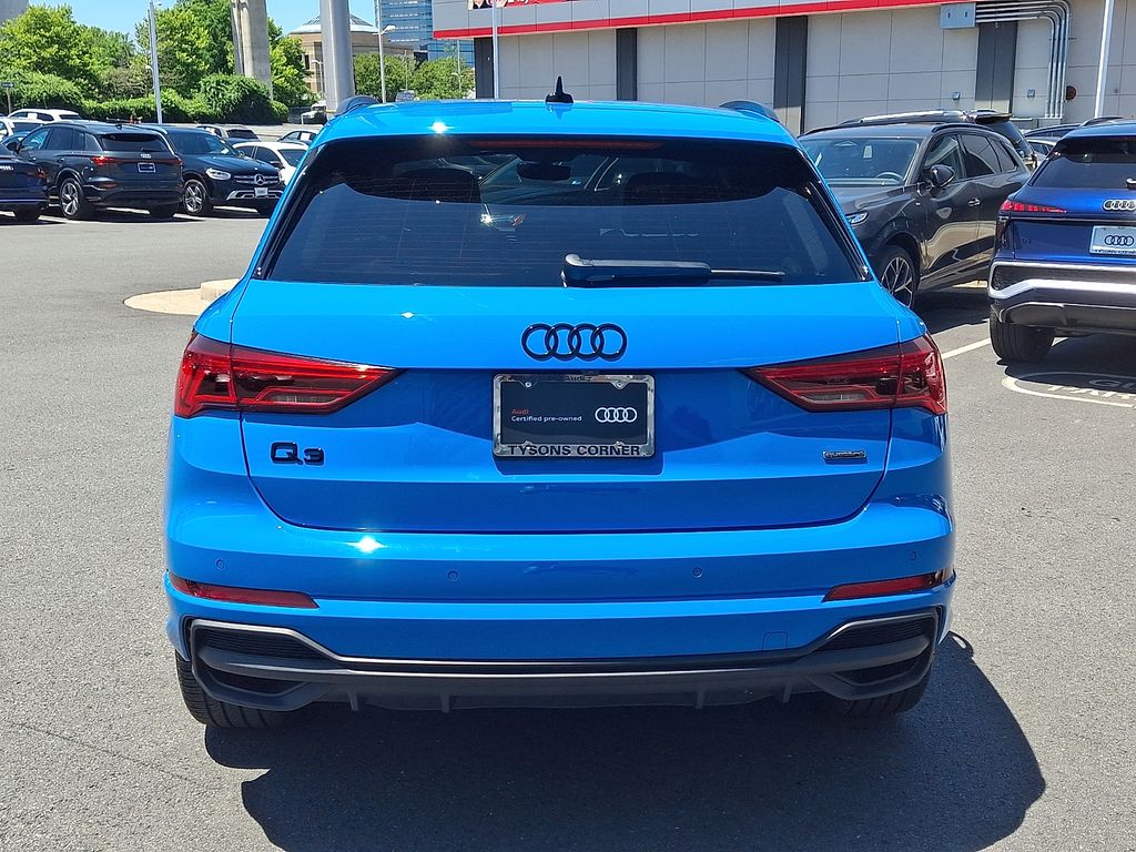 Thumbnail: 2023 Audi Q3 - 5