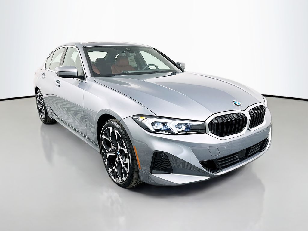 Thumbnail: 2026 BMW 3 Series - 3