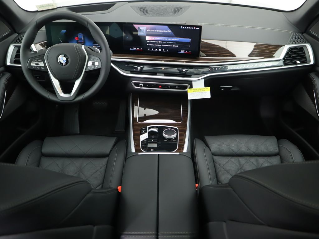 Thumbnail: 2026 BMW X5 - 13