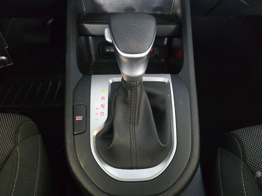 Thumbnail: 2023 Kia Forte - 11