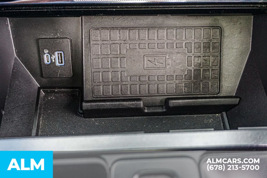 Used 2022 White Ford Raptor image 44