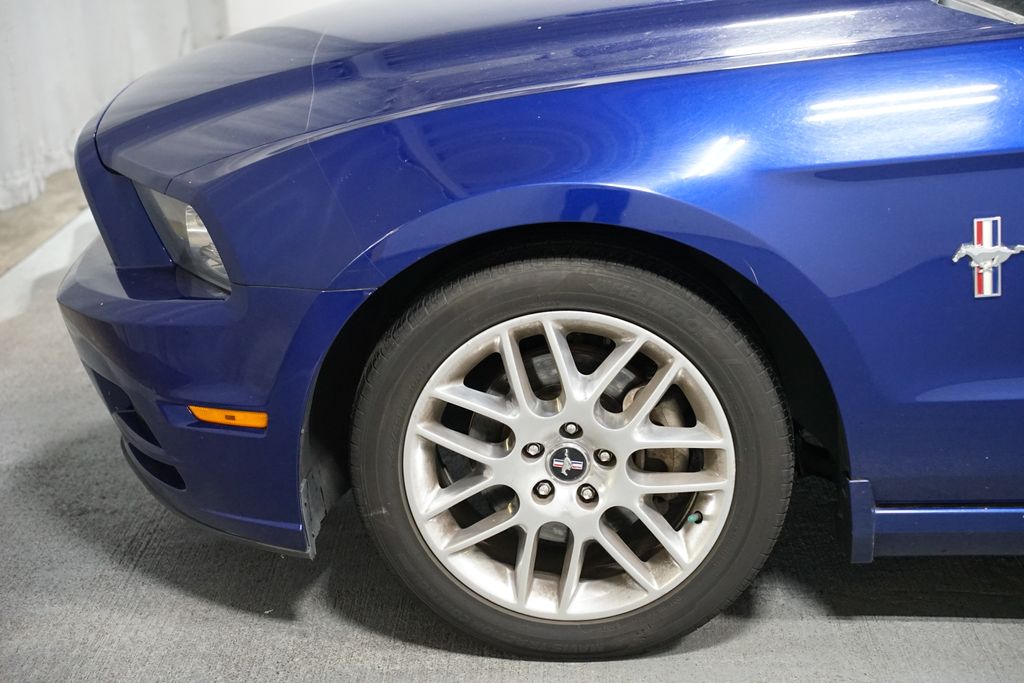 Thumbnail: 2014 Ford Mustang - 5