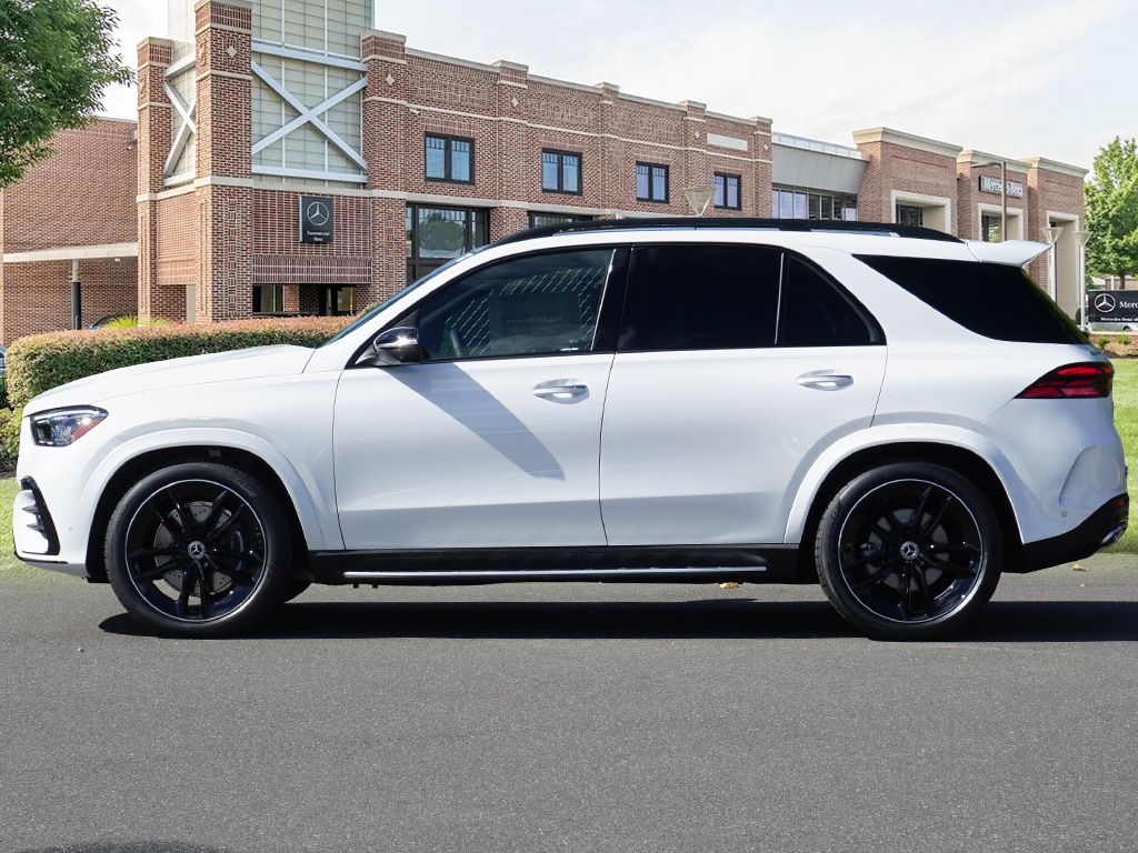 Thumbnail: 2026 Mercedes-Benz GLE - 8