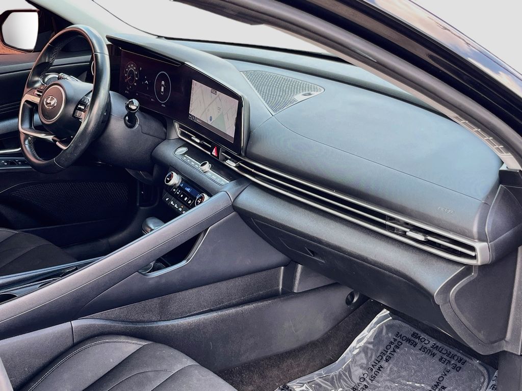 2023 Hyundai Elantra SEL Black at Monument Chevrolet