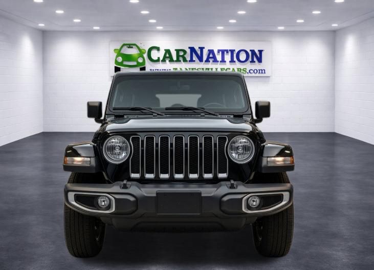 2018 Jeep Wrangler Unlimited Sahara - Image 3