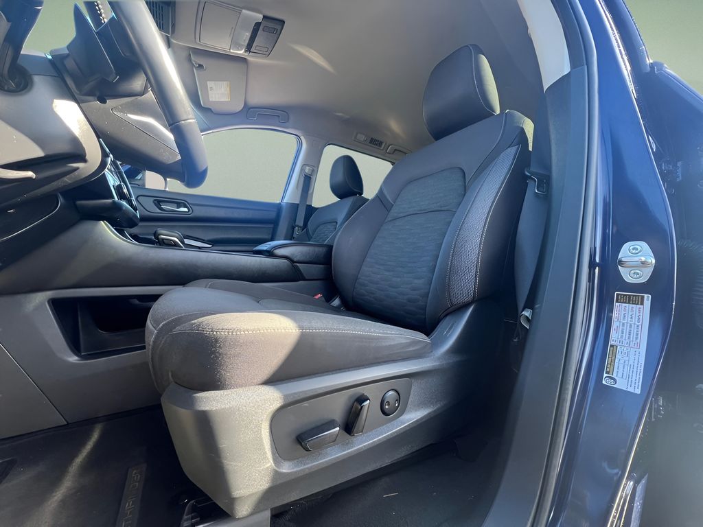Used 2022 Nissan Pathfinder SUV