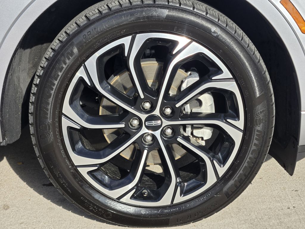 used 2024 Lincoln Nautilus car, priced at $47,494