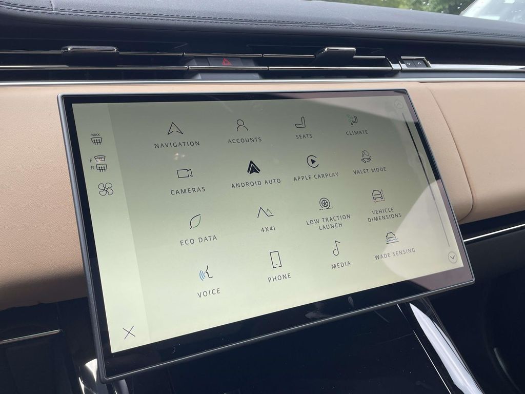 New 2026 Blue Land Rover Dynamic SE image 25