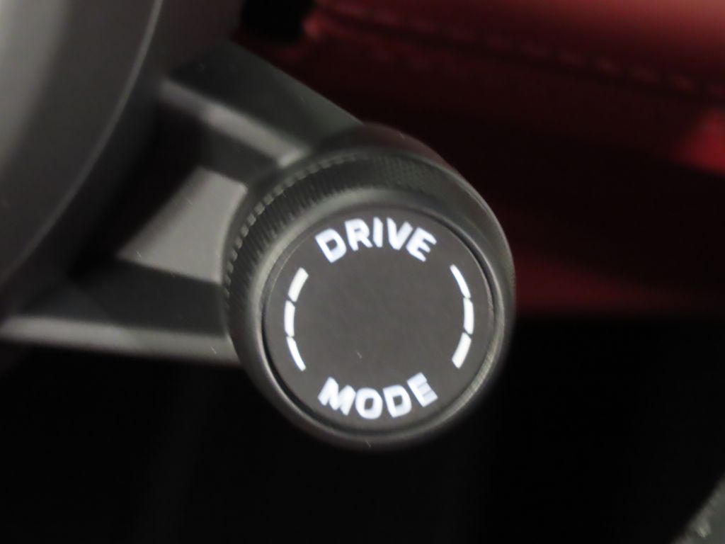 Thumbnail: 2026 Porsche Taycan - 23