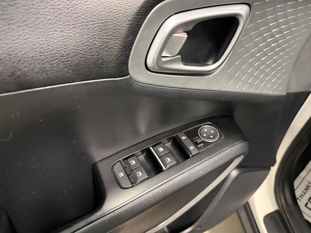 used 2022 Kia Soul car, priced at $16,358