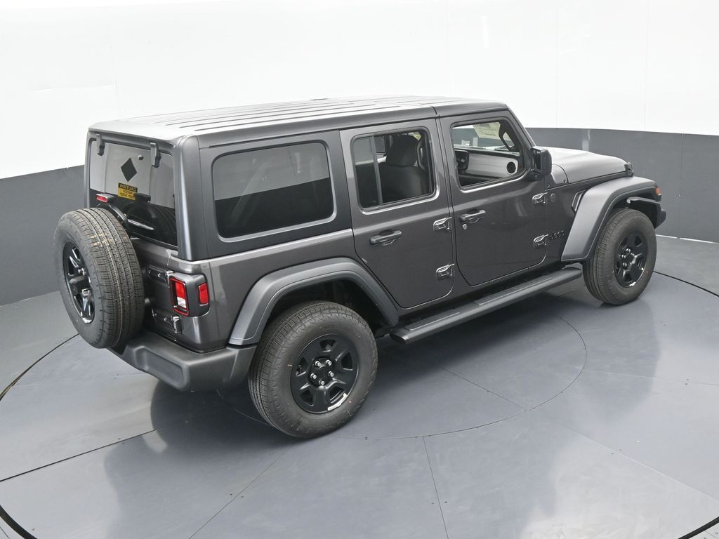 New 2026 Granite Crystal Metallic Clearcoat Jeep Sport image 42