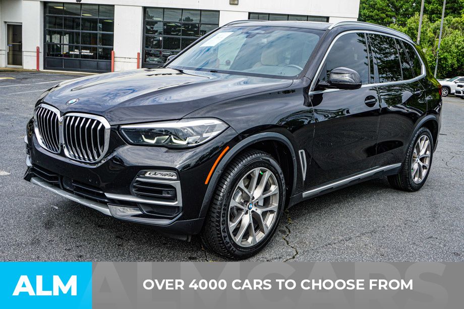 Used 2021 Black BMW sDrive40i image 2
