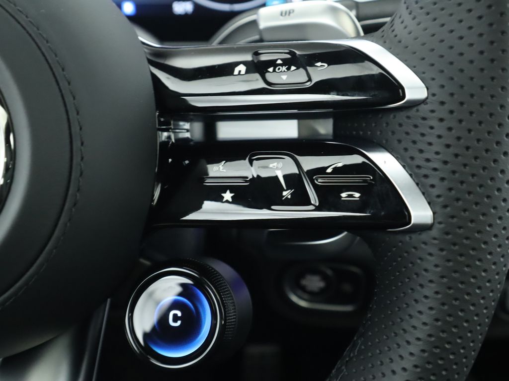 Thumbnail: 2026 Mercedes-Benz GLE - 12