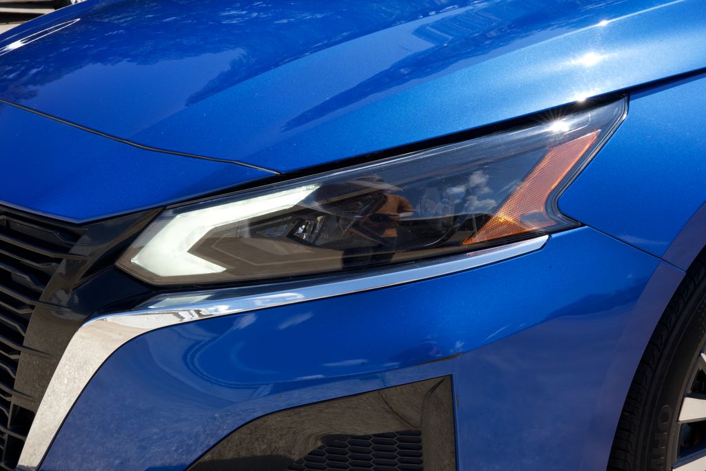2025 Nissan Altima 2.5 SV Blue at Don McGill Toyota
