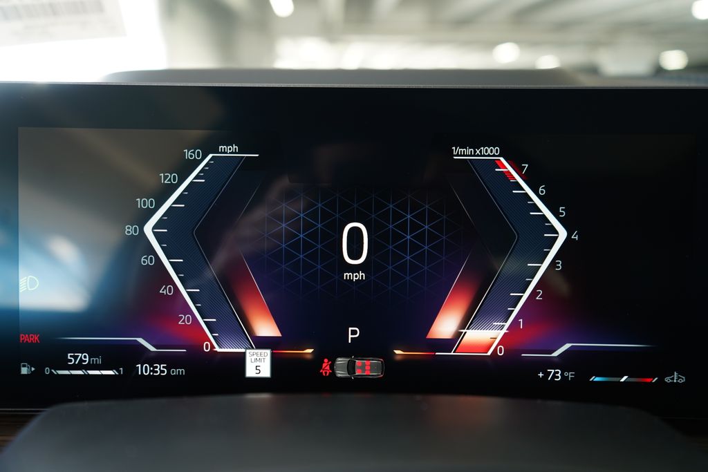 Thumbnail: 2026 BMW X5 - 16