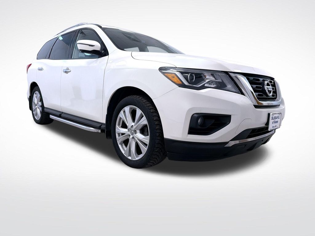 2018 Nissan Pathfinder SL 4WD