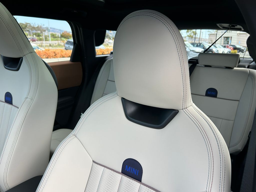 Thumbnail: 2026 MINI Cooper Countryman - 14