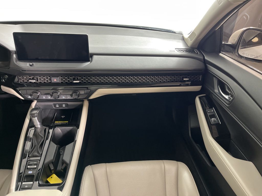 Thumbnail: 2023 Honda Accord - 19