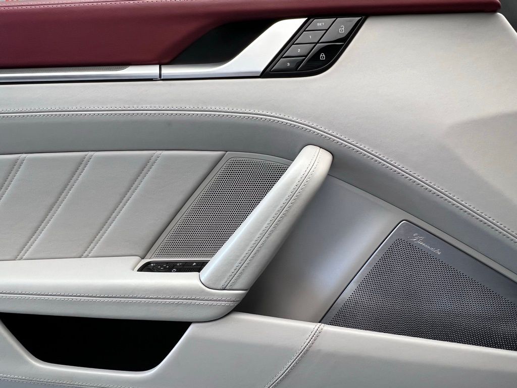 Thumbnail: 2021 Porsche 911 - 19