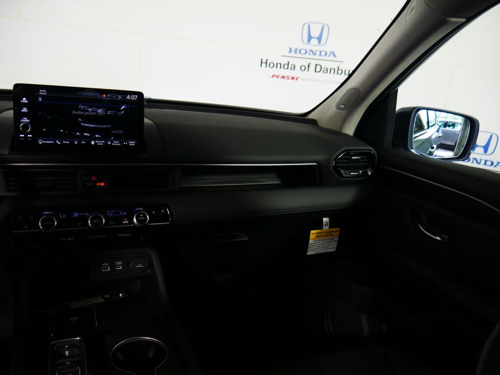 Thumbnail: 2025 Honda Pilot - 18