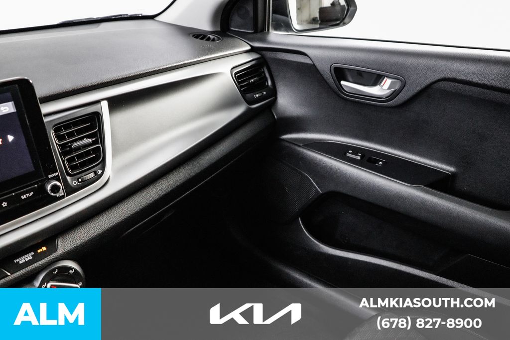 2022 Kia Rio LX photo 28