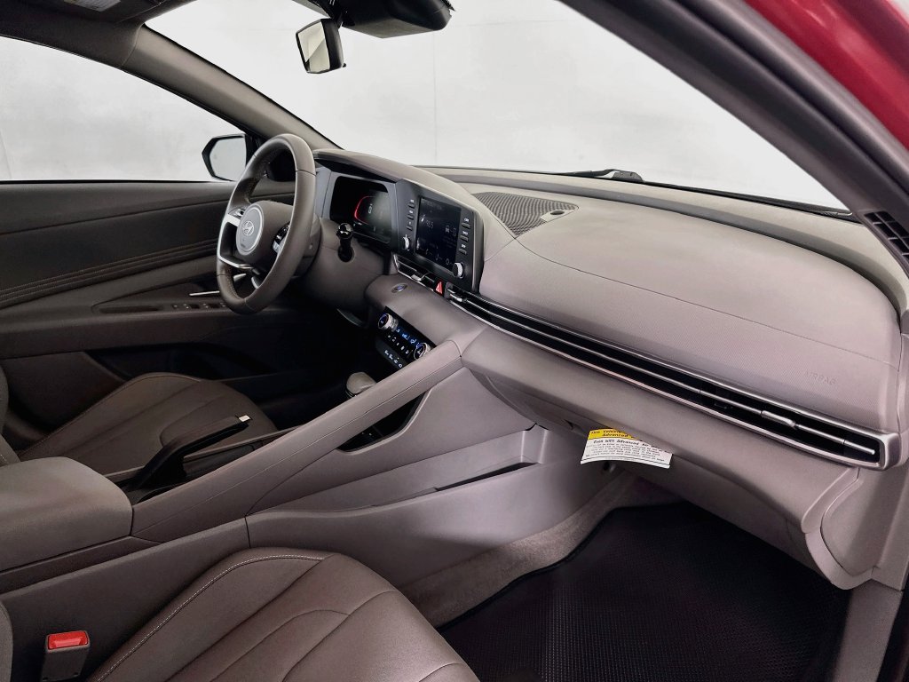Thumbnail: 2025 Hyundai Elantra - 26