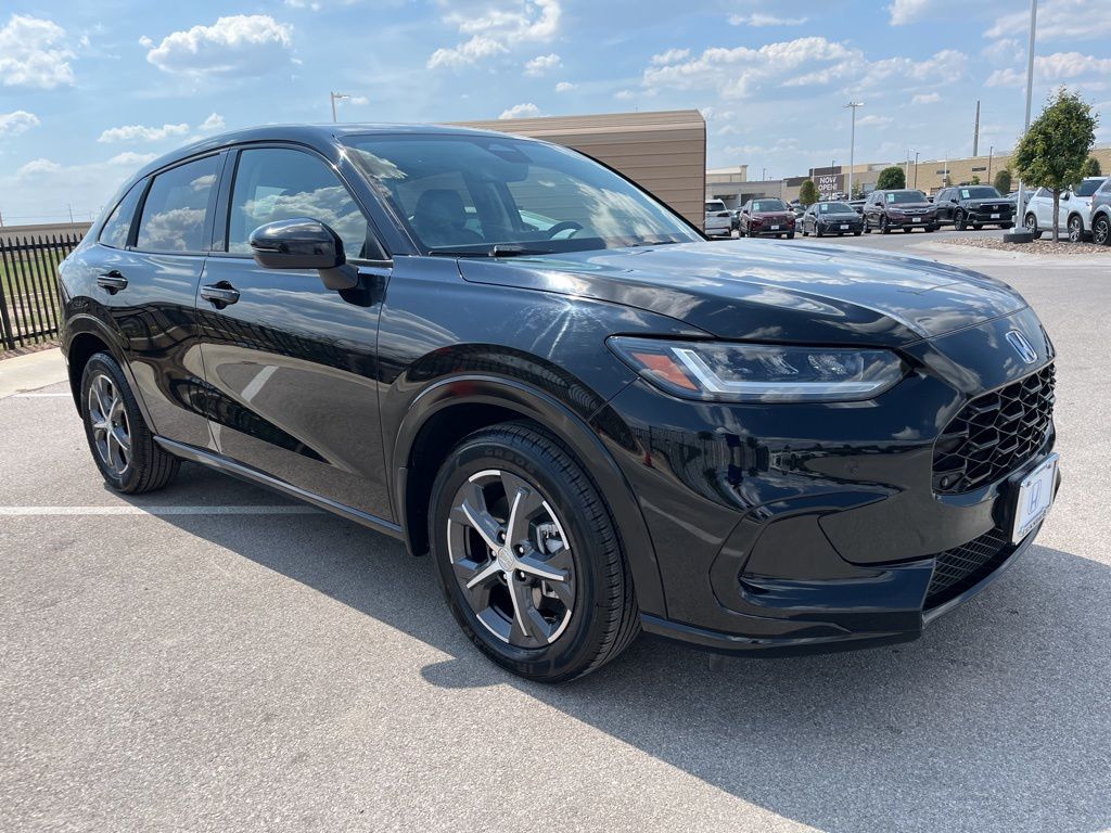 Thumbnail: 2023 Honda HR-V - 3