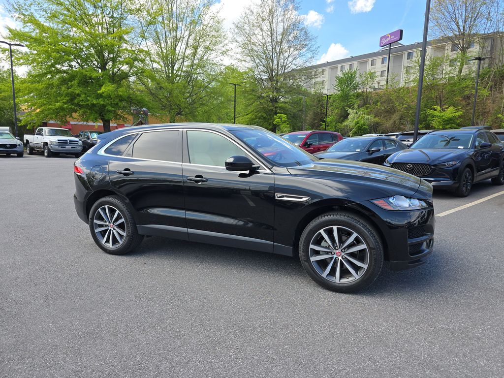 Santorini Black Metallic 2020 Jaguar F-PACE 25t Prestige AWD SUV / Crossover All-Wheel Drive 8-Speed Automatic
