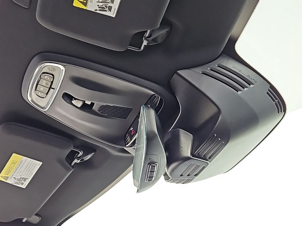 Thumbnail: 2019 Volvo XC90 - 17