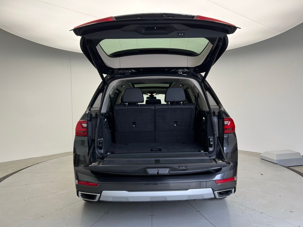 Thumbnail: 2022 BMW X7 - 5