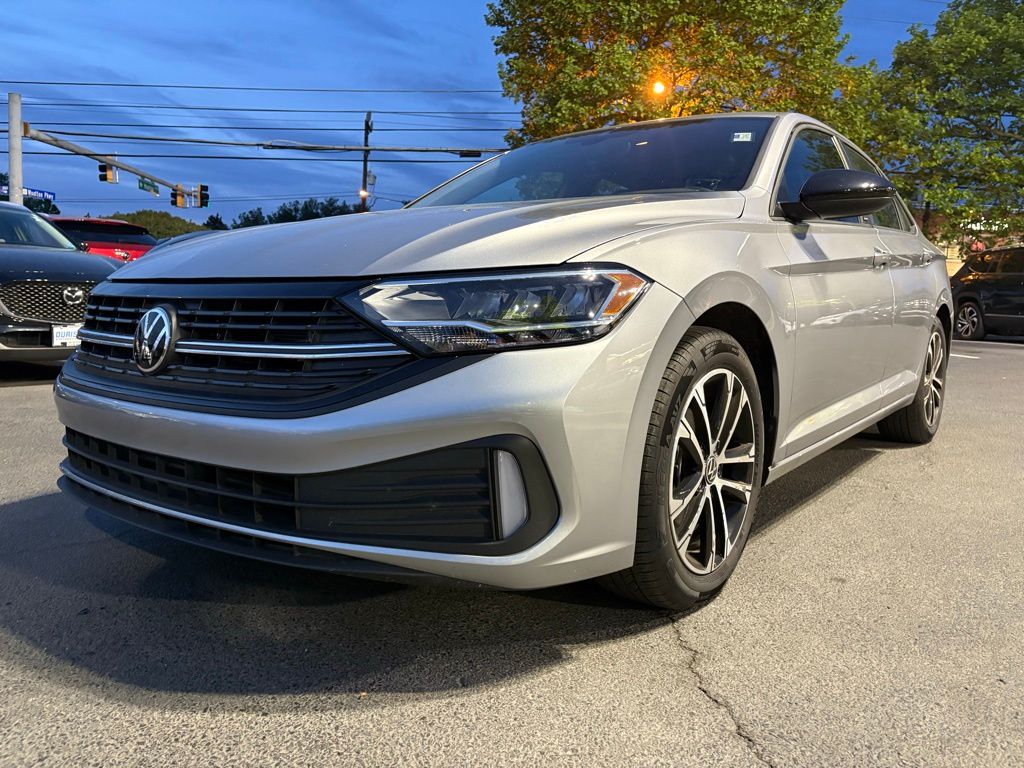 2024 Volkswagen Jetta 1.5T Sport photo