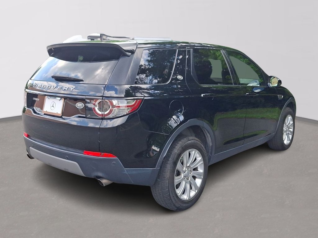 Thumbnail: 2018 Land Rover Discovery Sport - 4