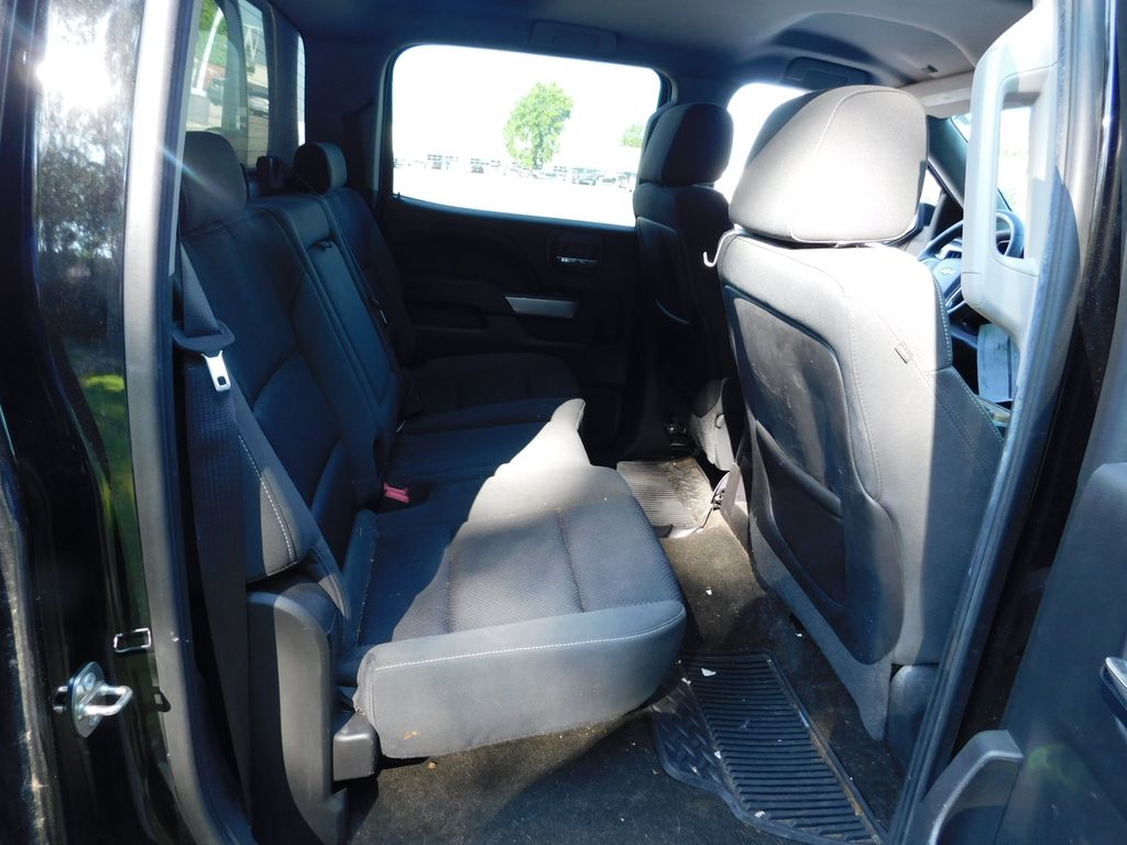 Thumbnail: 2015 Chevrolet Silverado 1500 - 5