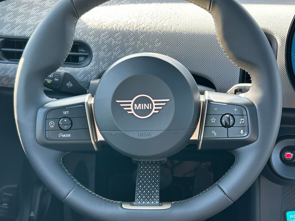 Thumbnail: 2026 MINI Cooper - 18