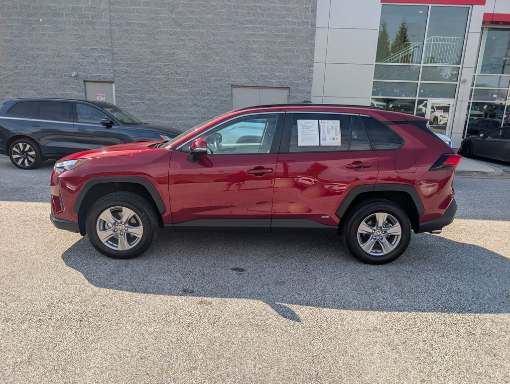 Used 2024 Red Toyota XLE image 27