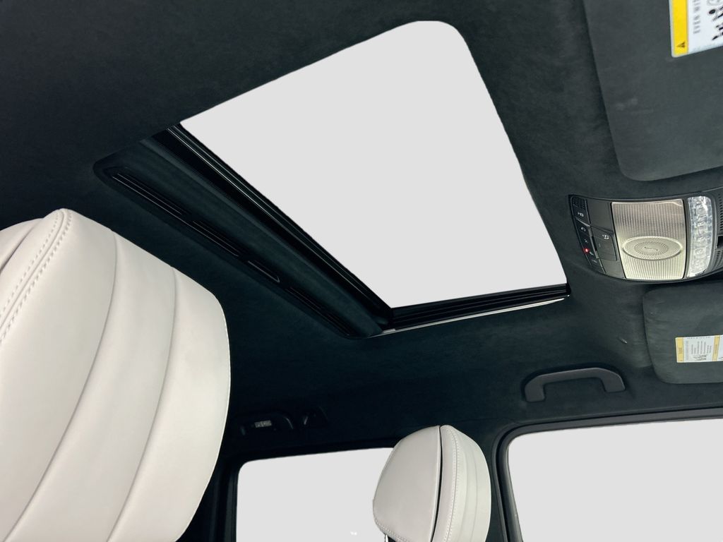 Thumbnail: 2022 Mercedes-Benz G-Class - 17