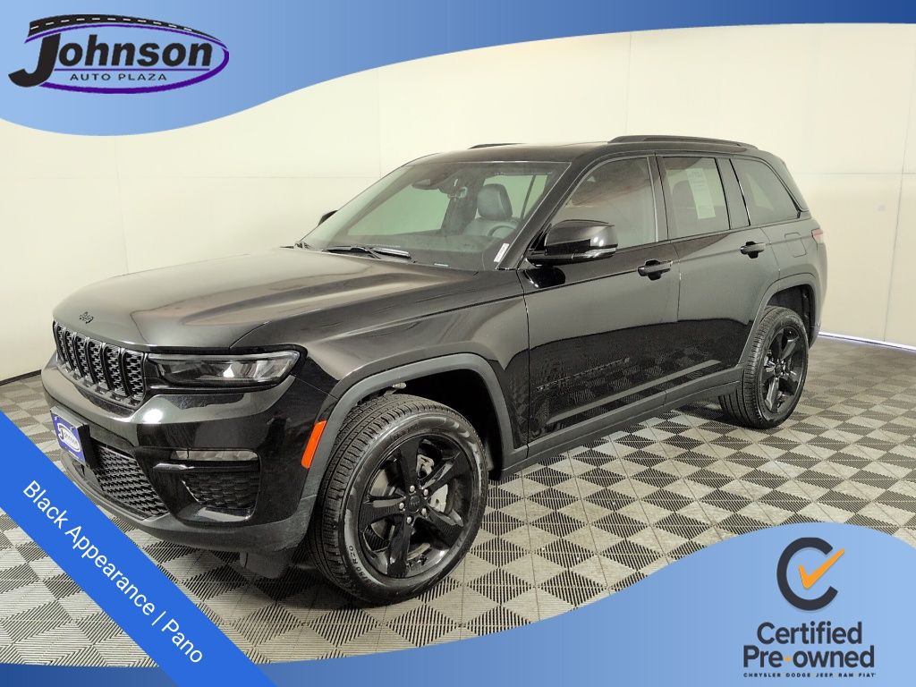 Diamond Black Crystal Pearlcoat 2025 Jeep Grand Cherokee Limited 4WD SUV / Crossover Four-Wheel Drive 8-Speed Automatic