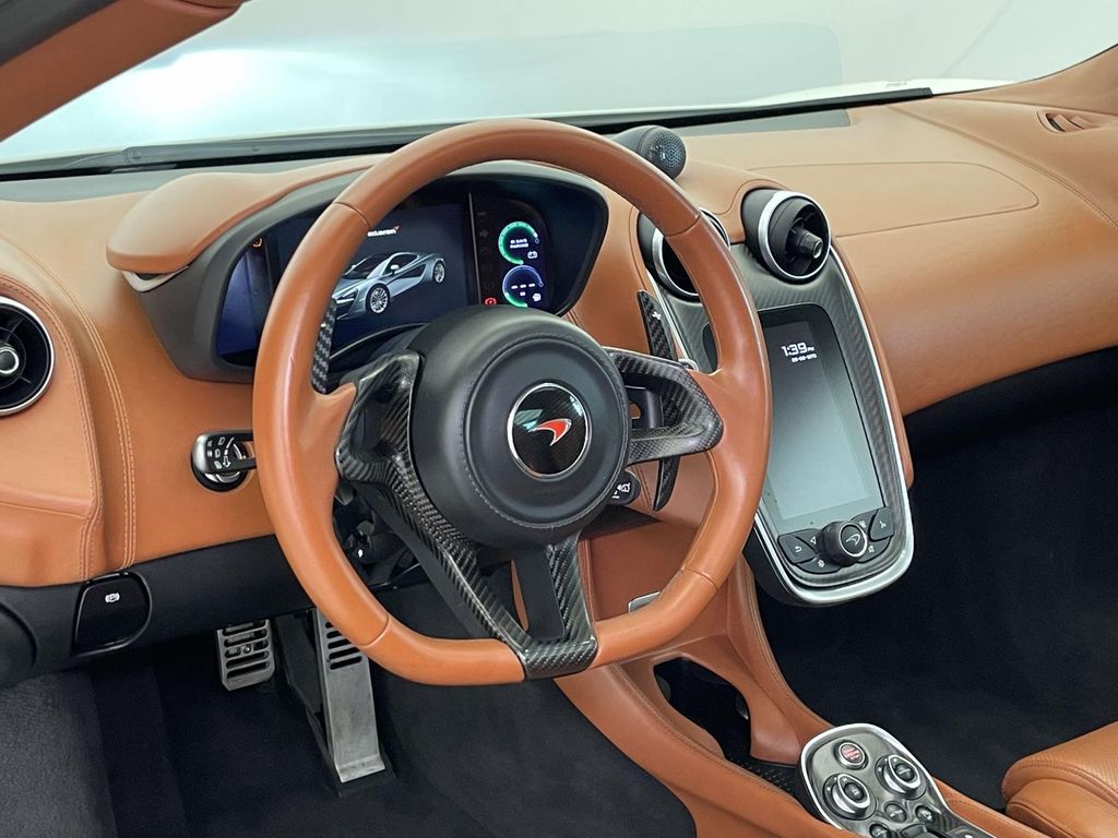 2017 McLaren 570GT Base - 3