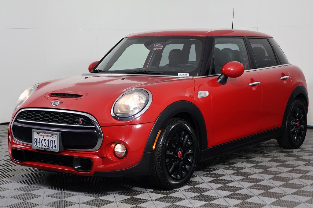 2019 MINI Cooper S -
                  San Diego, CA