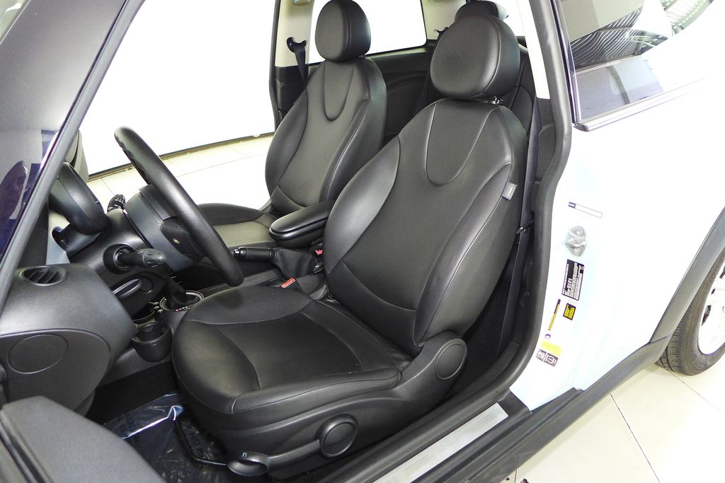 Thumbnail: 2013 MINI Cooper - 22